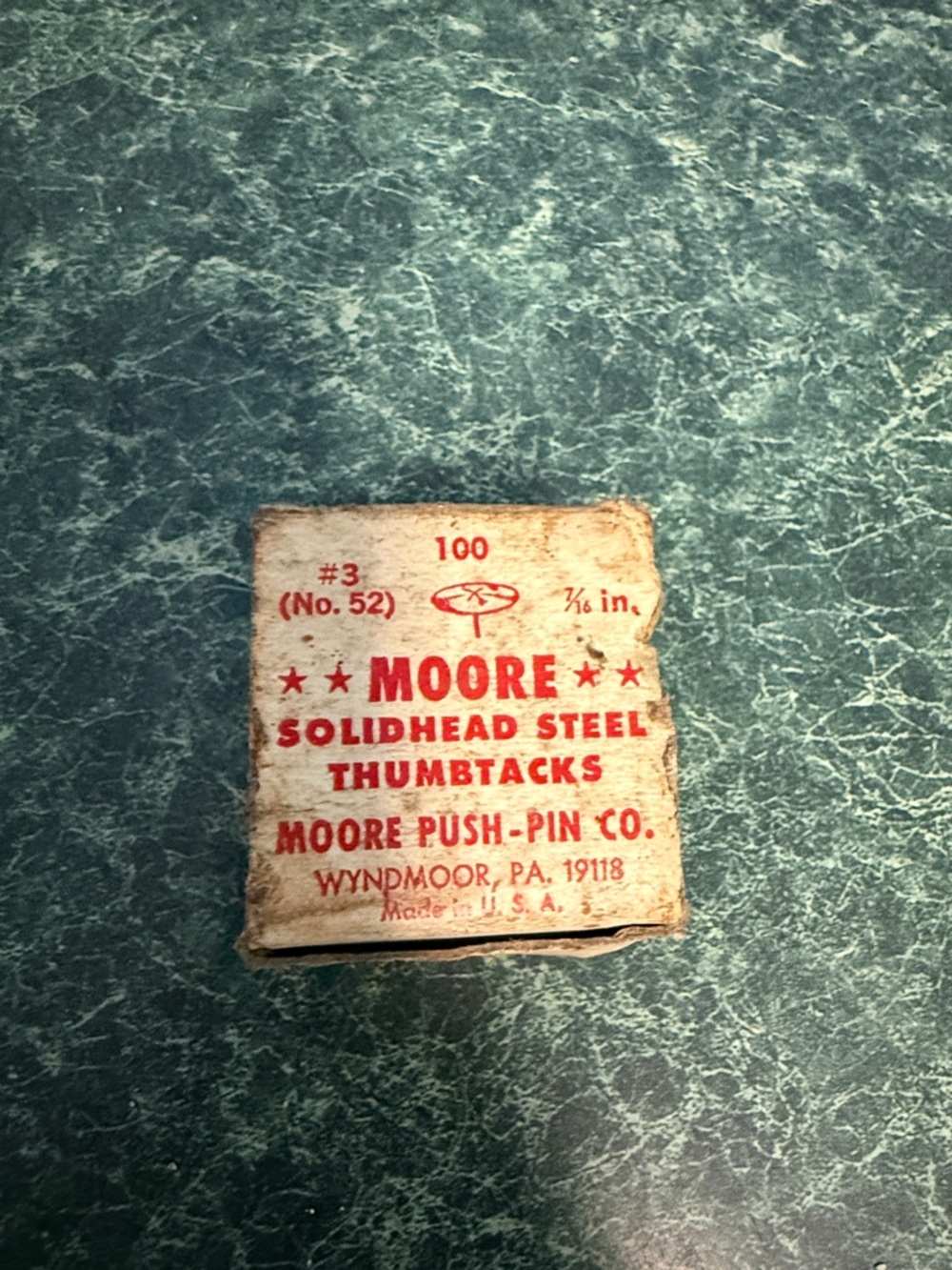 Moore Solidhead Steel Thumbtacks - Red Text on White Box, Nostalgic